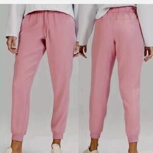 Lululemon Pink Taupe On the Fly Joggers 28”